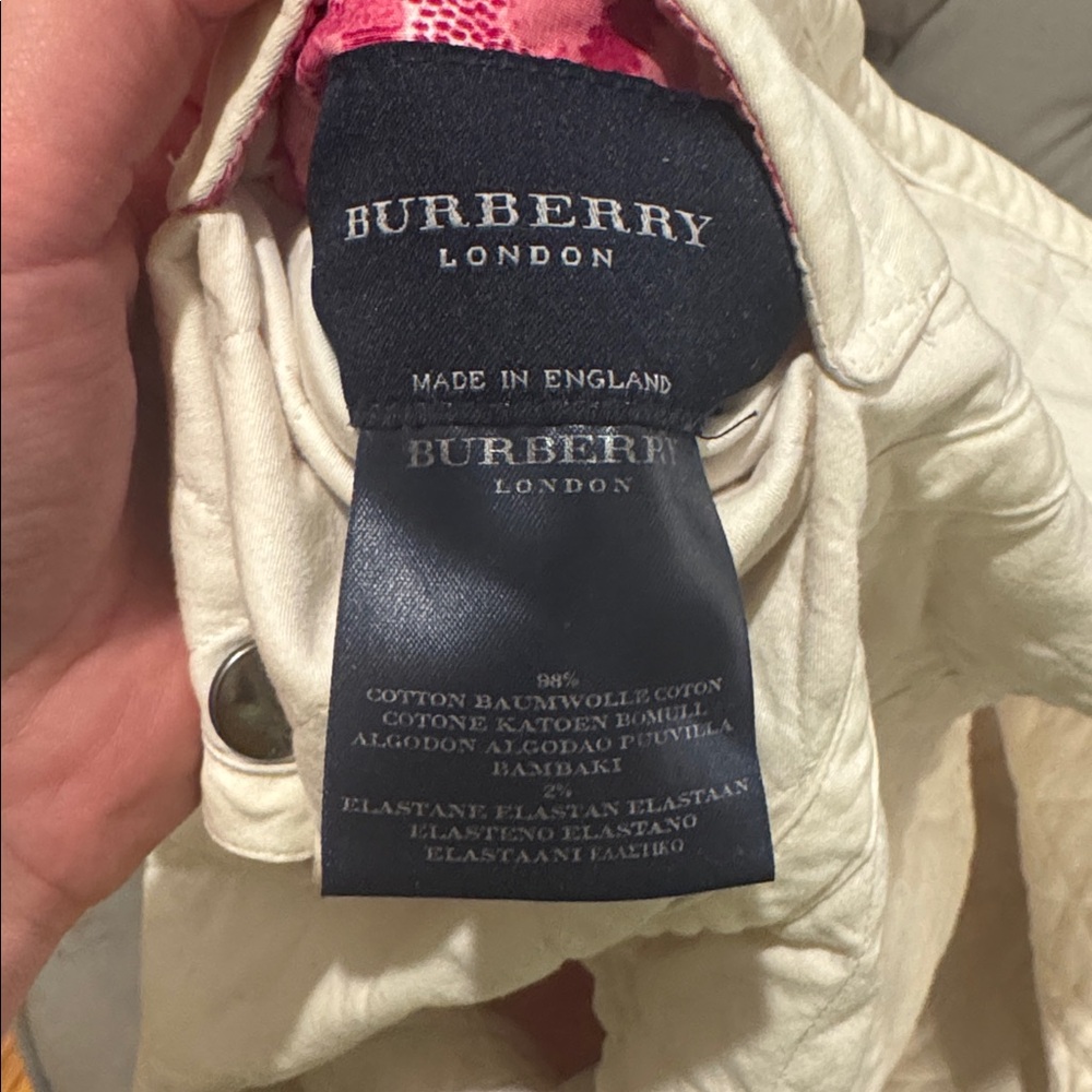 Burberry Reversible Jacket - Picture 15 of 15